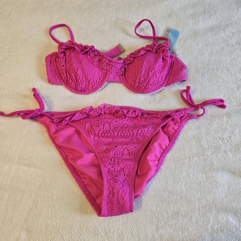 Buckle Hot Pink Crochet Ruffle Bikini Set